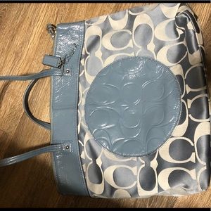 Coach shoulder bag